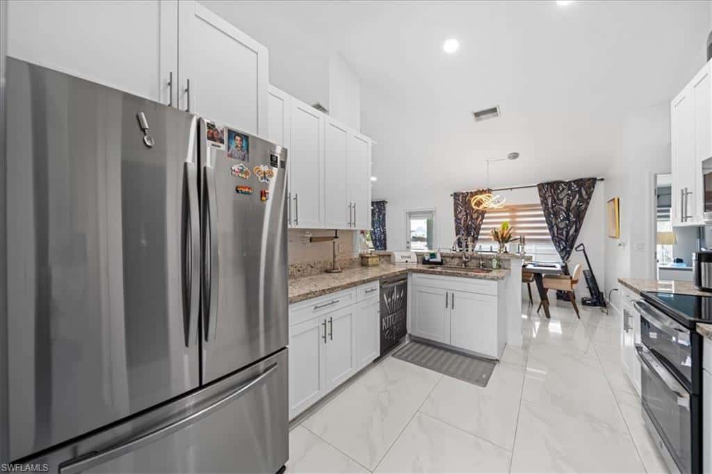 22 Nelson Rd, Cape Coral, photo 17