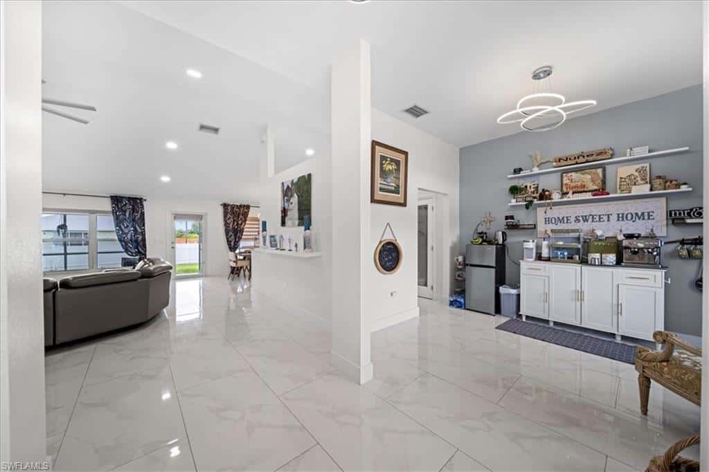 22 Nelson Rd, Cape Coral, photo 10