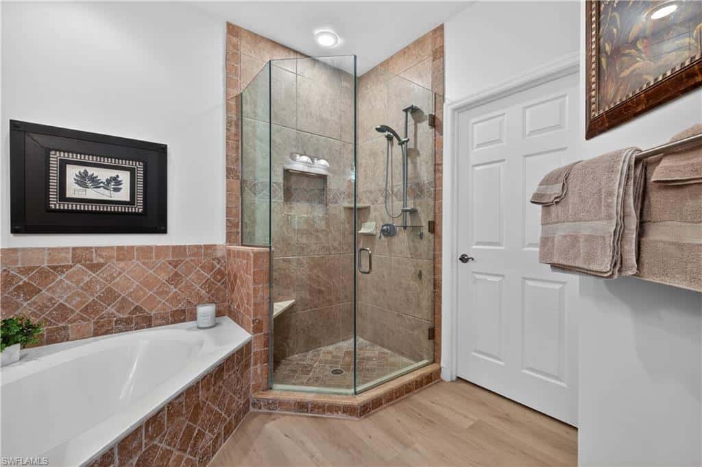 5035 Yacht Harbor Dr #103, Naples, photo 17