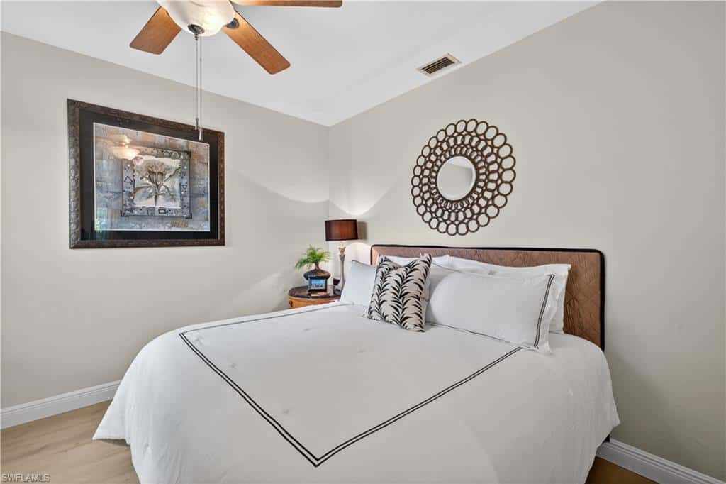 5035 Yacht Harbor Dr #103, Naples, photo 15