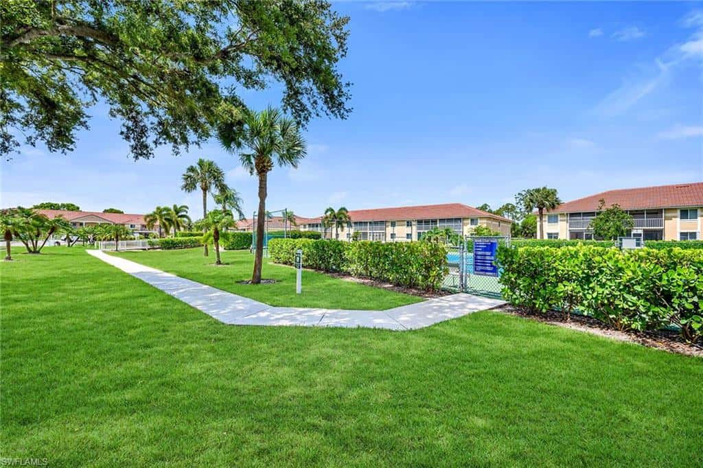 208 Furse Lakes Cir #d6, Naples, photo 36
