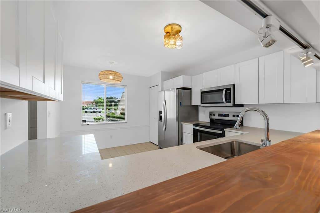 208 Furse Lakes Cir #d6, Naples, photo 9