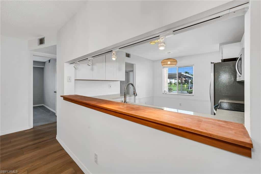208 Furse Lakes Cir #d6, Naples, photo 10