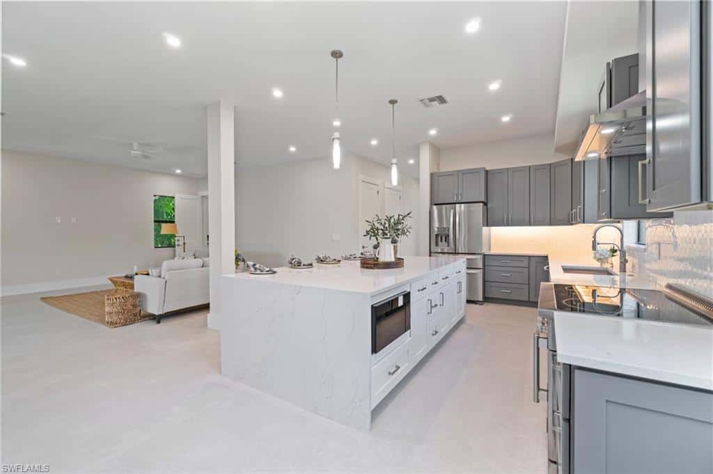 2769 Van Buren Ave, Naples, photo 7