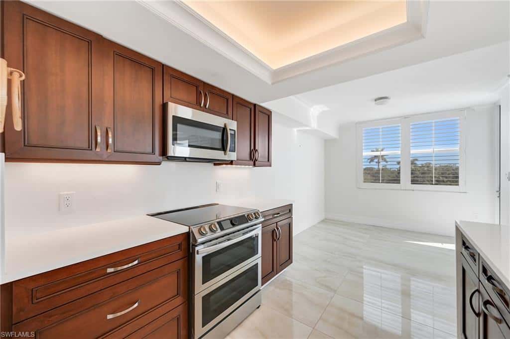 6361 Pelican Bay Blvd #202, Naples, photo 13
