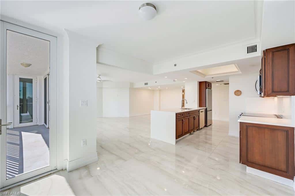 6361 Pelican Bay Blvd #202, Naples, photo 12