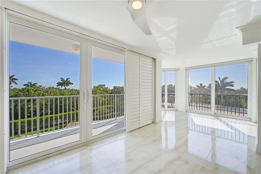 6361 Pelican Bay Blvd #202, Naples, photo 7
