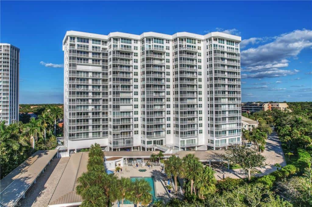 6361 Pelican Bay Blvd #202, Naples, photo 24