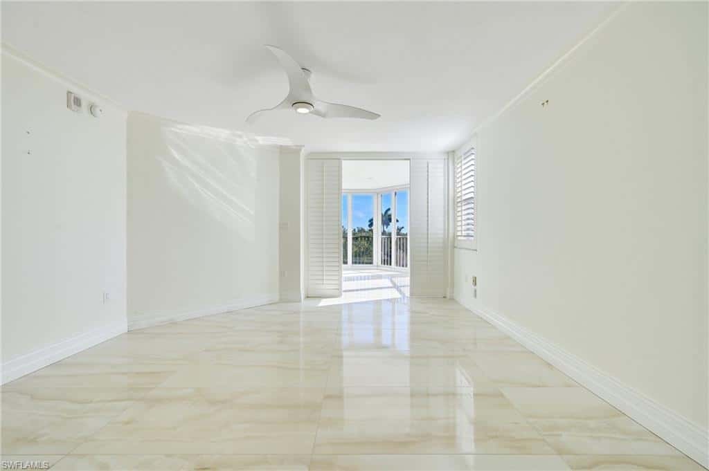 6361 Pelican Bay Blvd #202, Naples, photo 19