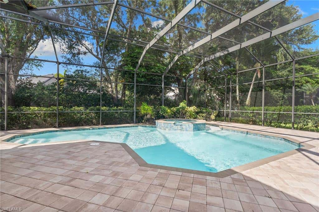 480 Terracina Way, Naples, photo 43