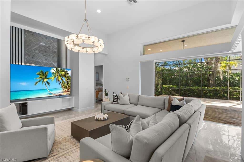 480 Terracina Way, Naples, photo 12