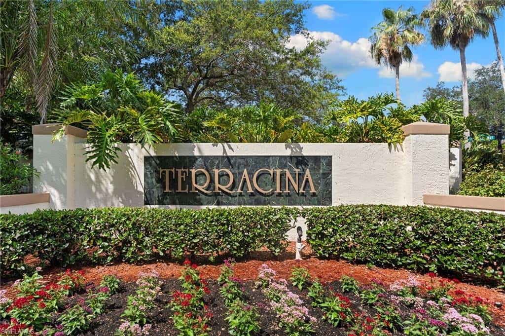 480 Terracina Way, Naples, photo 50
