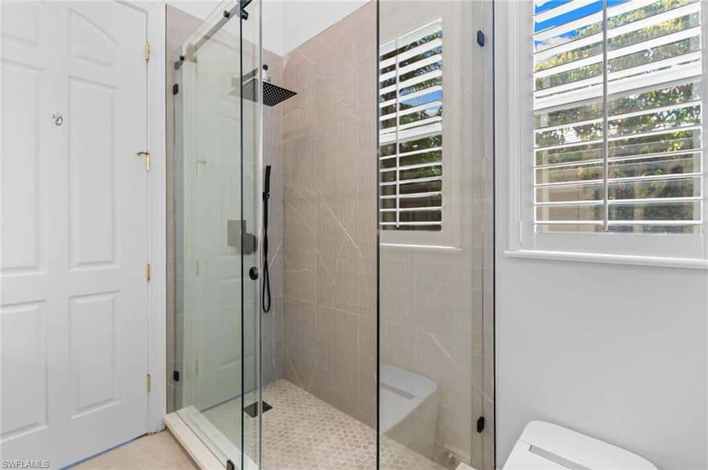 480 Terracina Way, Naples, photo 35