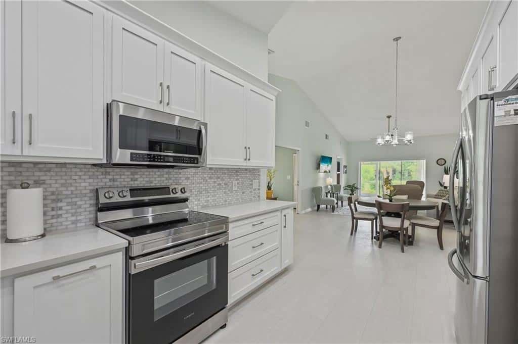 657 Saint Andrews Blvd, Naples, photo 13