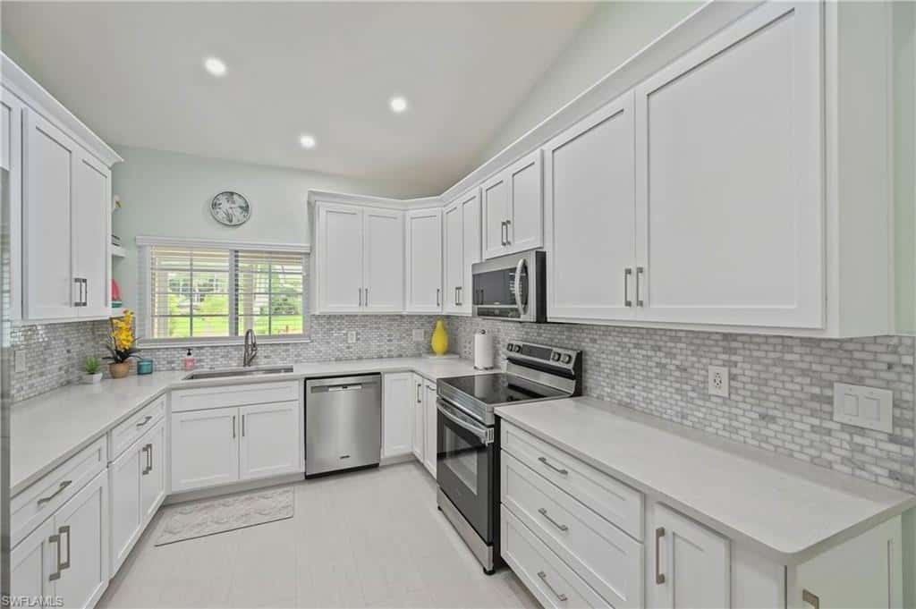 657 Saint Andrews Blvd, Naples, photo 12