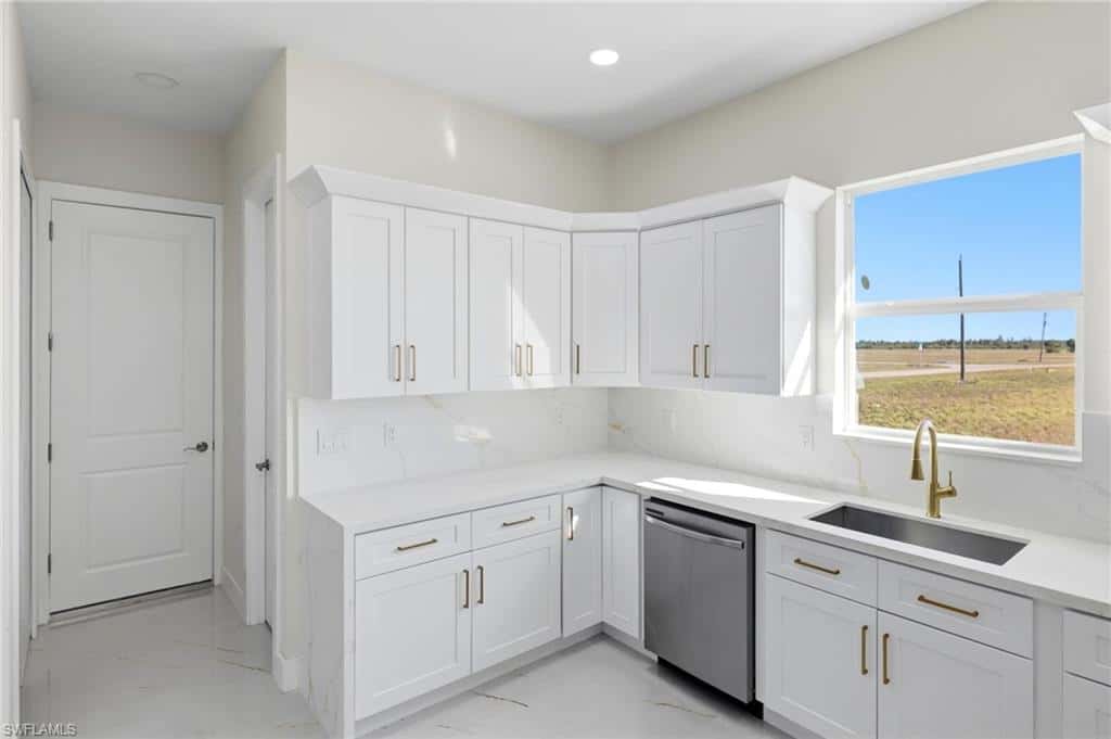 23 Wren Dr, Placida, photo 12