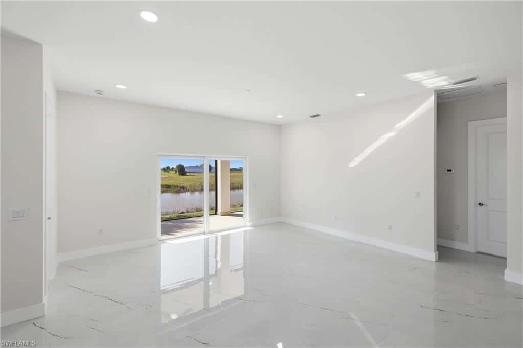 23 Wren Dr, Placida, photo 8