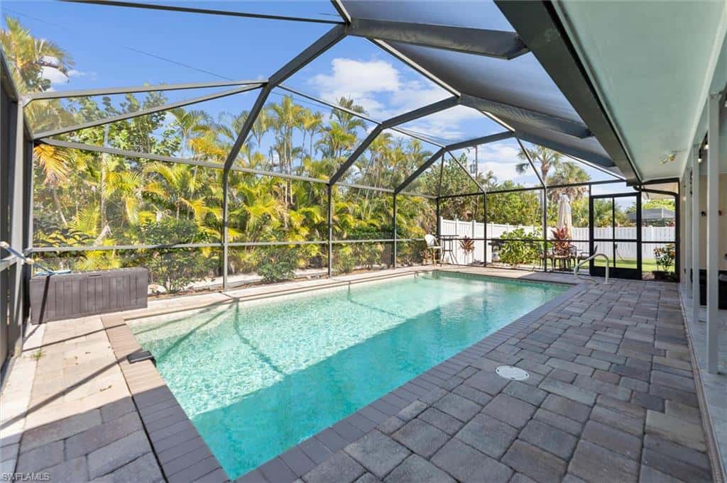 9428 Moonlight Dr, Sanibel, photo 27