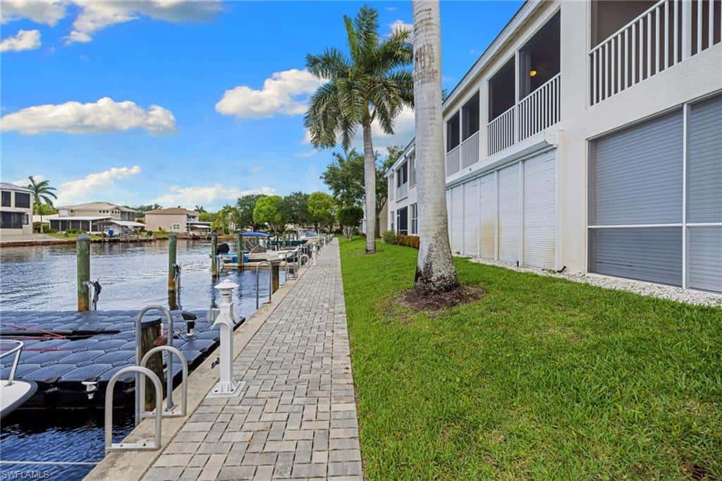 221 Sunrise Cay #203, Naples, photo 28