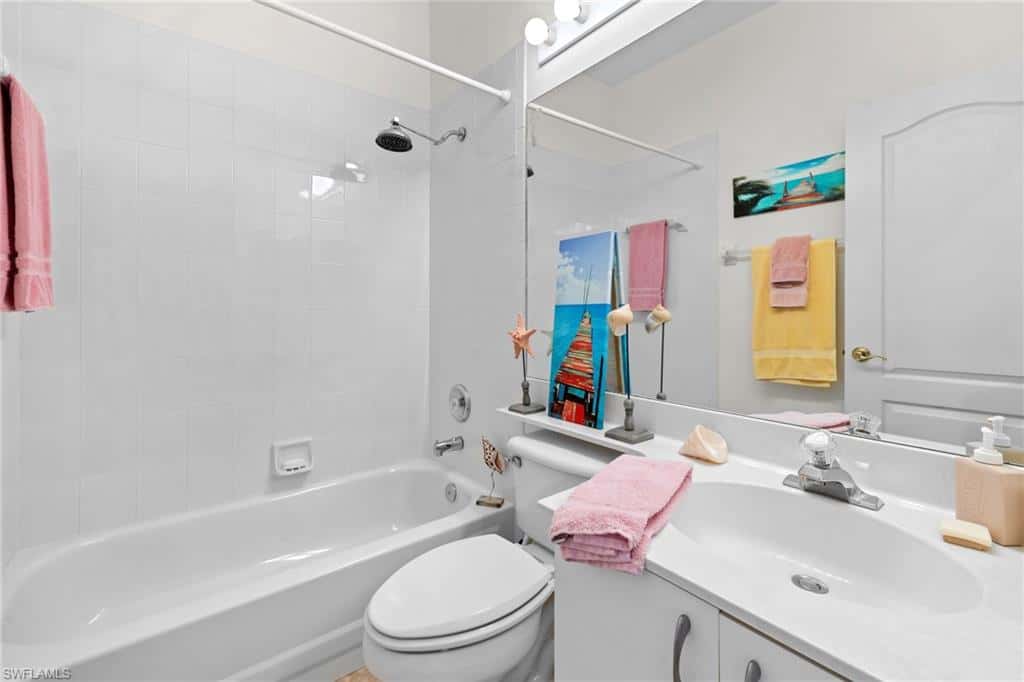 221 Sunrise Cay #203, Naples, photo 19