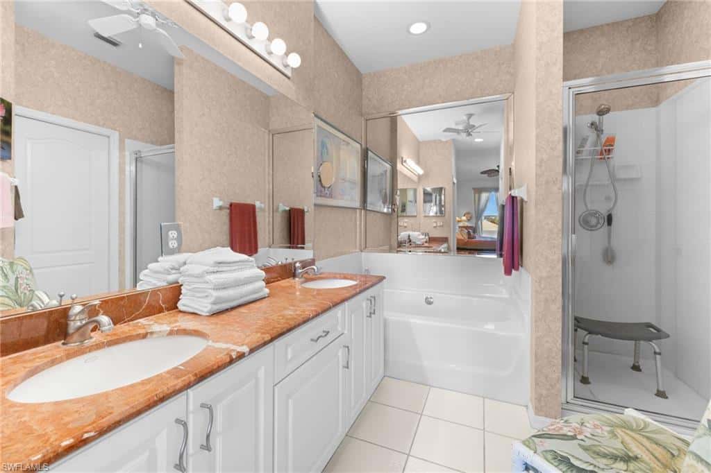 221 Sunrise Cay #203, Naples, photo 21