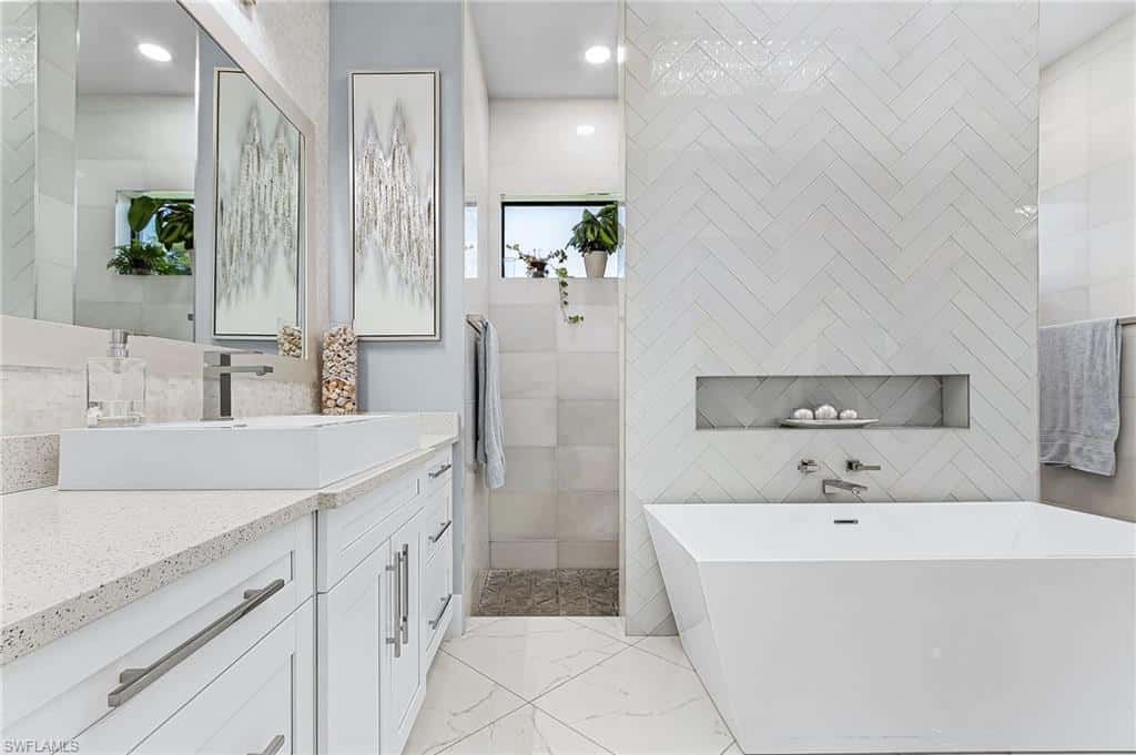 8800 Woodgate Manor Ct, Fort Myers, photo 16