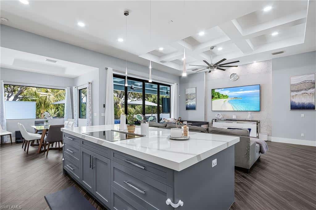8800 Woodgate Manor Ct, Fort Myers, photo 11