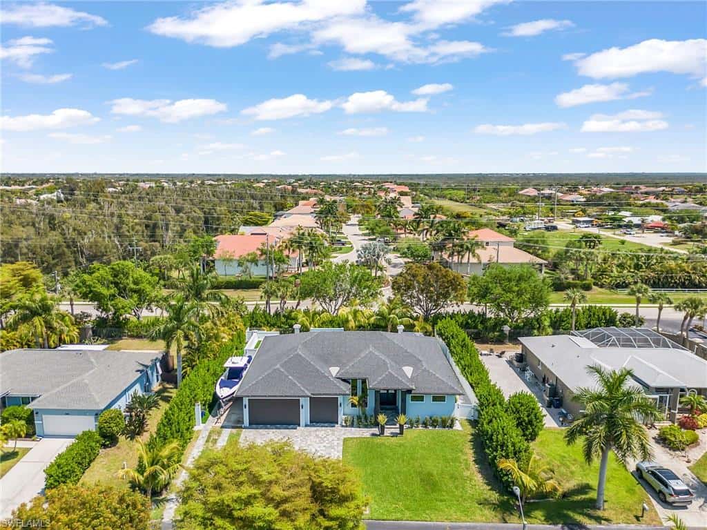 8800 Woodgate Manor Ct, Fort Myers, photo 25