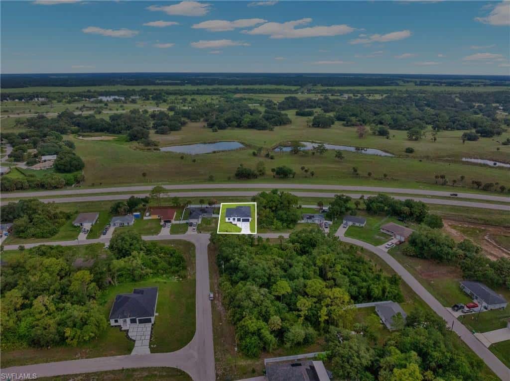 6037 Moss Cir, Labelle, photo 49