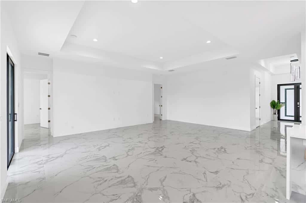 6037 Moss Cir, Labelle, photo 15