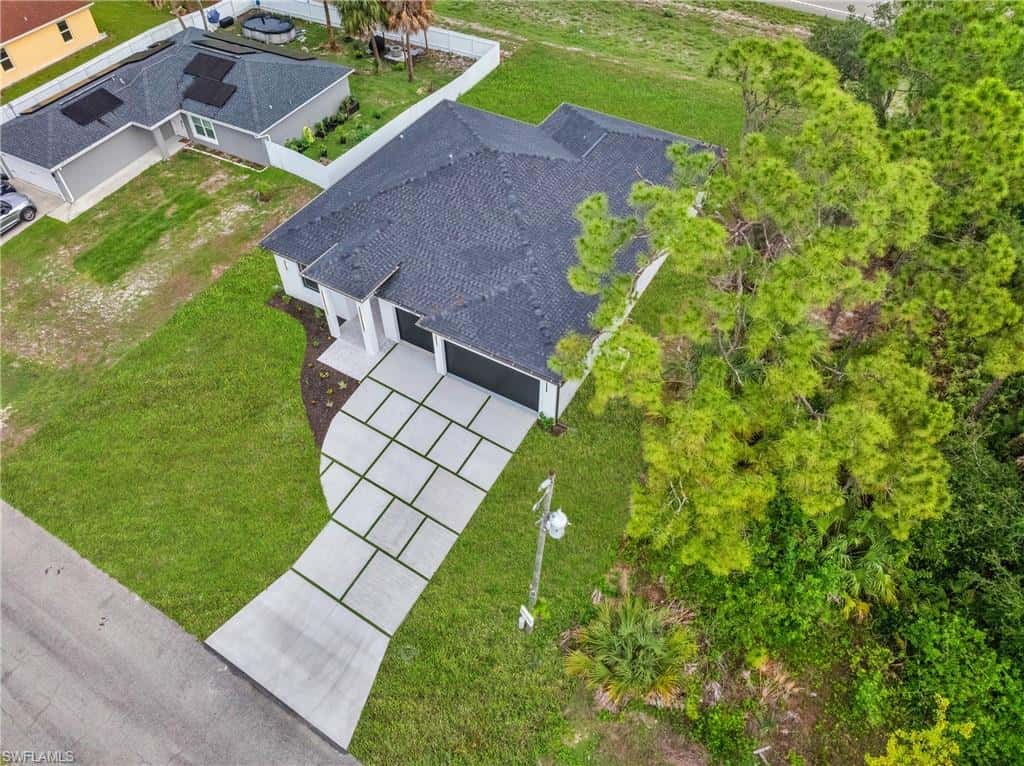 6037 Moss Cir, Labelle, photo 4