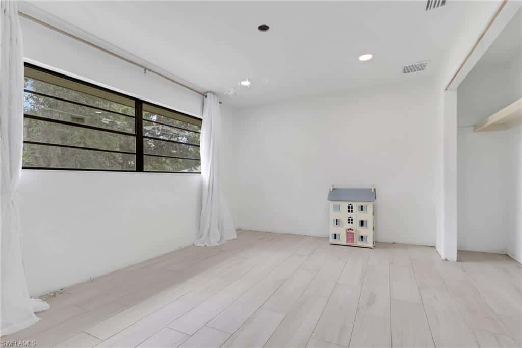 27126 Rue De Paix, Bonita Springs, photo 29