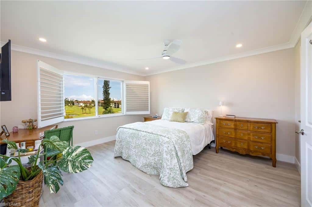 29 High Point Cir #403, Naples, photo 16