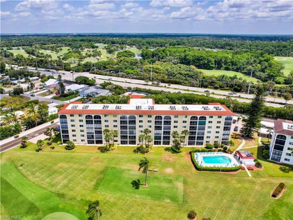 29 High Point Cir #403, Naples, photo 36
