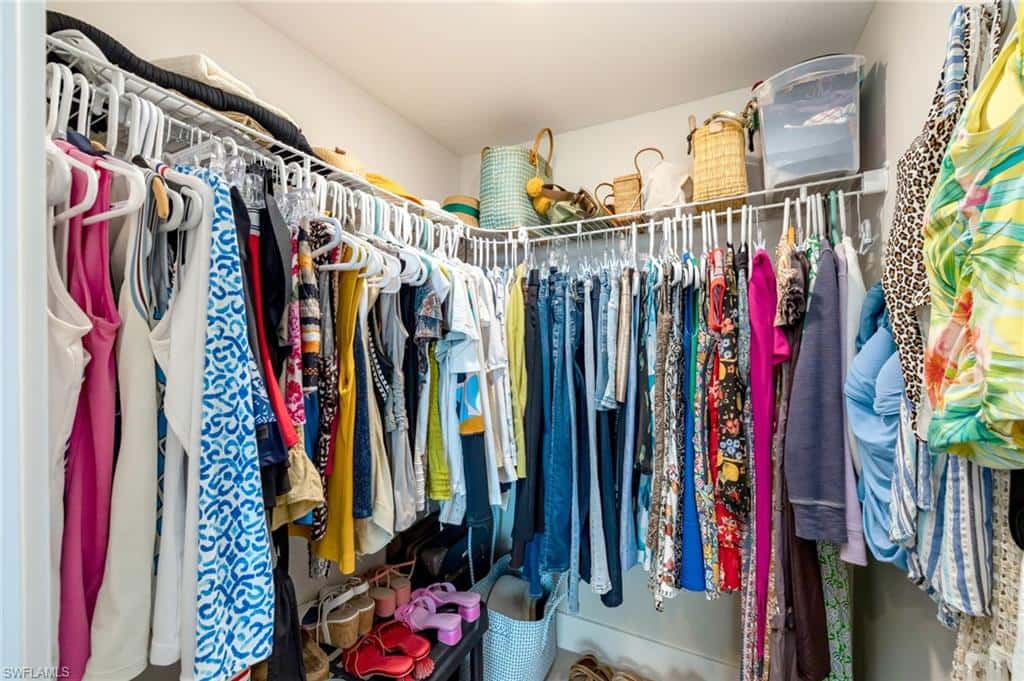 29 High Point Cir #403, Naples, photo 24
