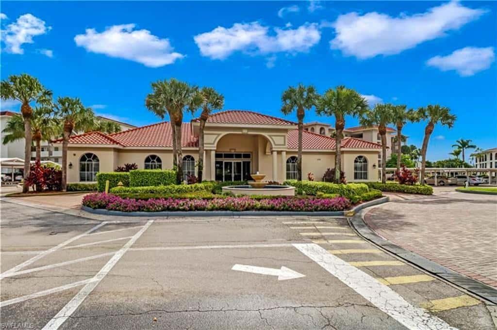 29 High Point Cir #403, Naples, photo 41