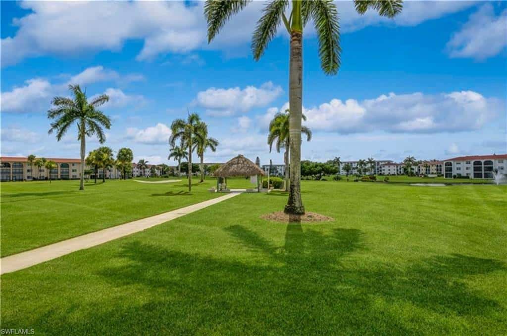 29 High Point Cir #403, Naples, photo 50