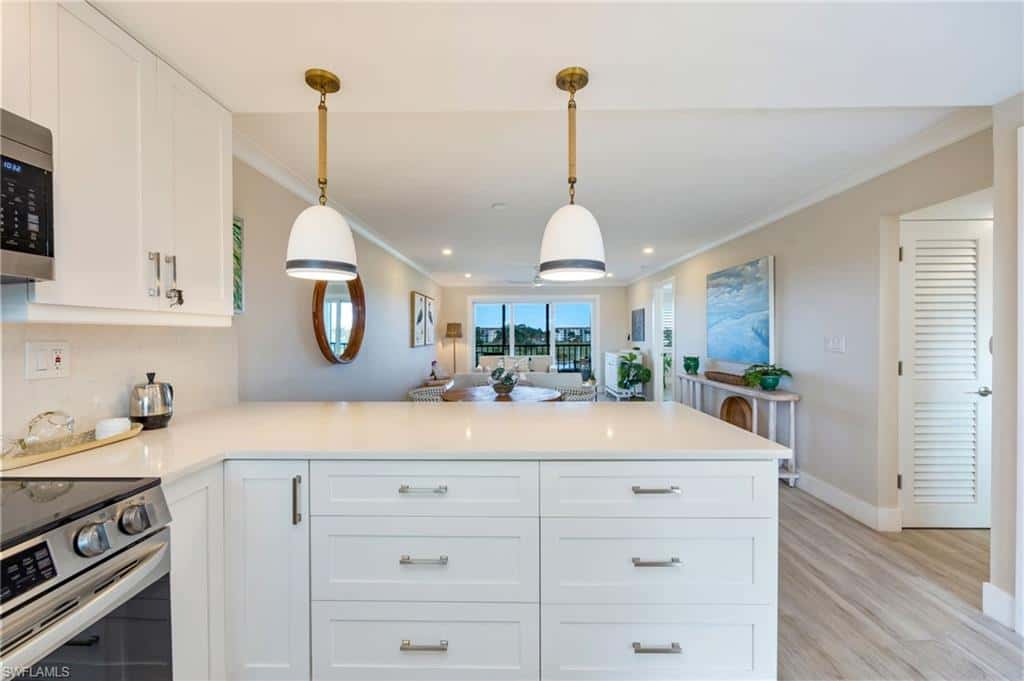 29 High Point Cir #403, Naples, photo 8