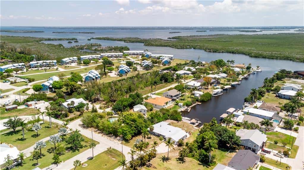 5387 Marina Dr, Bokeelia, photo 43