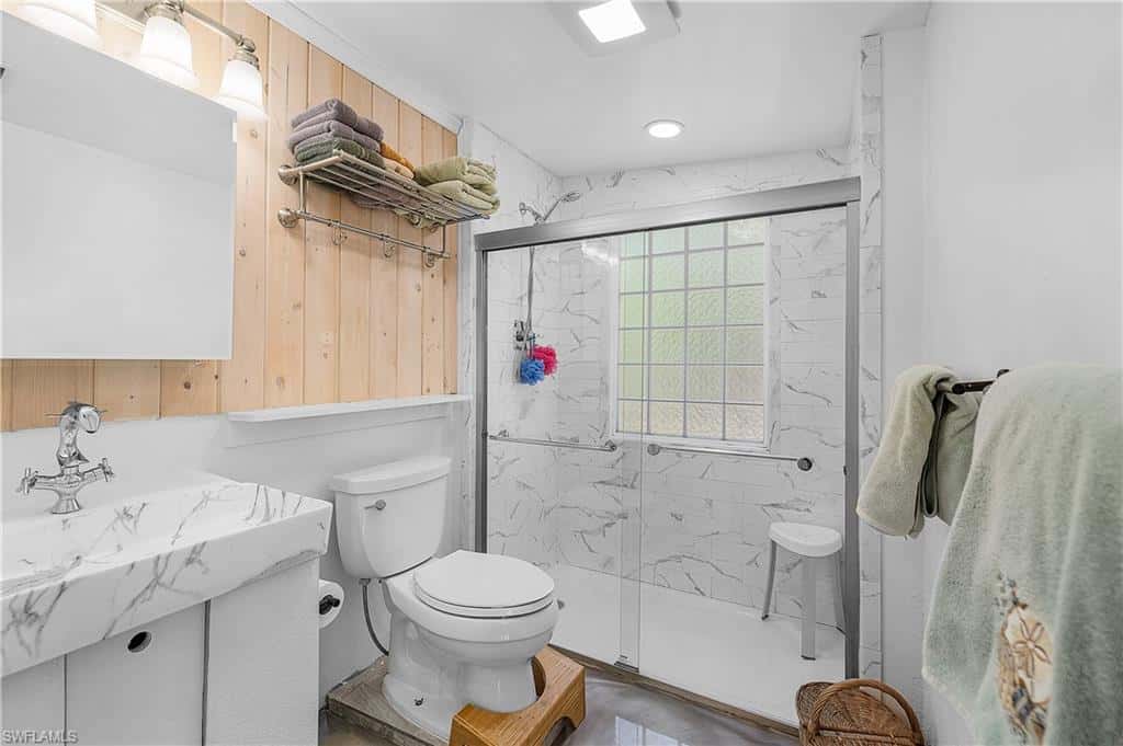 5387 Marina Dr, Bokeelia, photo 22