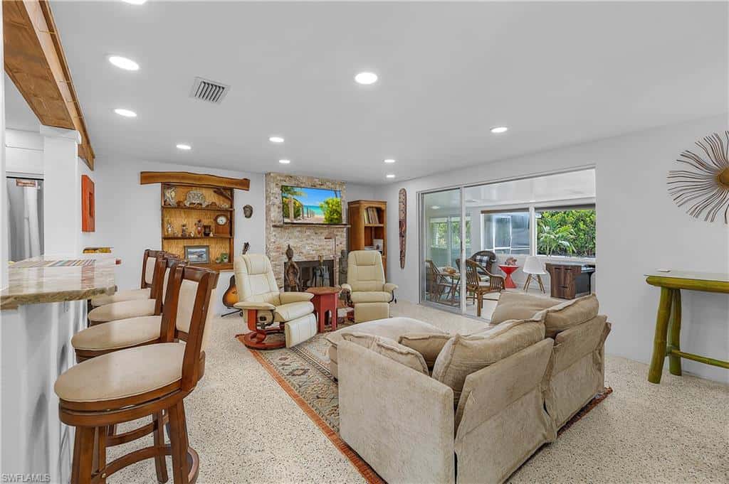 5387 Marina Dr, Bokeelia, photo 10