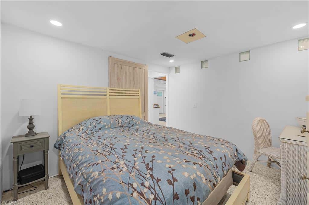 5387 Marina Dr, Bokeelia, photo 8