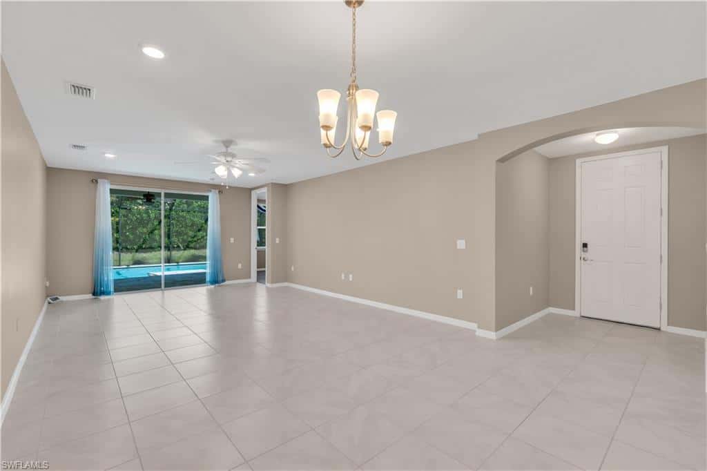 14695 Edgewater Cir, Naples, photo 5