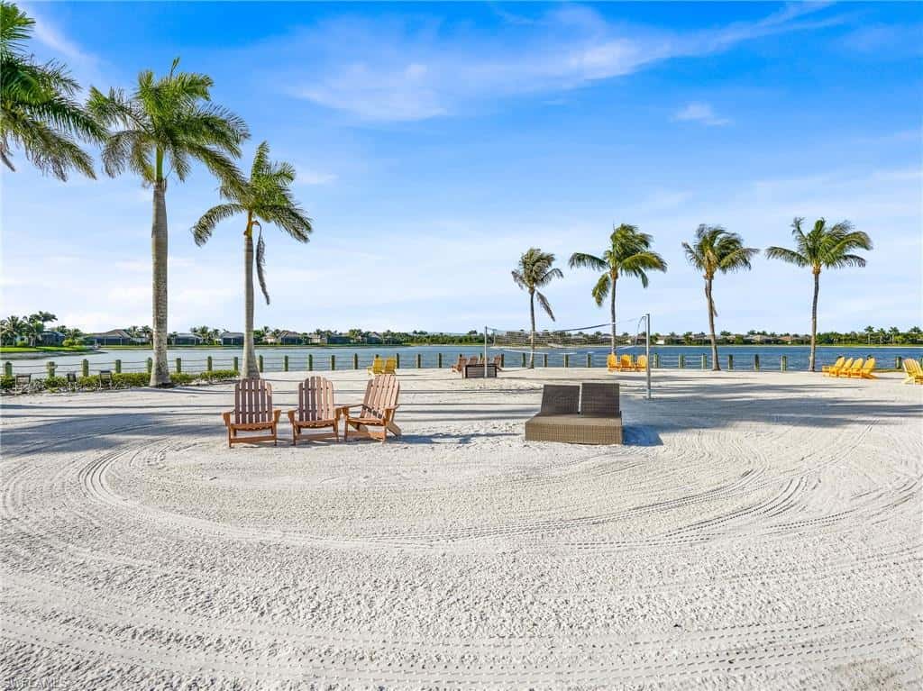 14695 Edgewater Cir, Naples, photo 33
