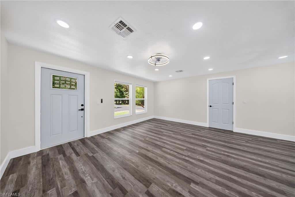 280 1st St, Naples, photo 9
