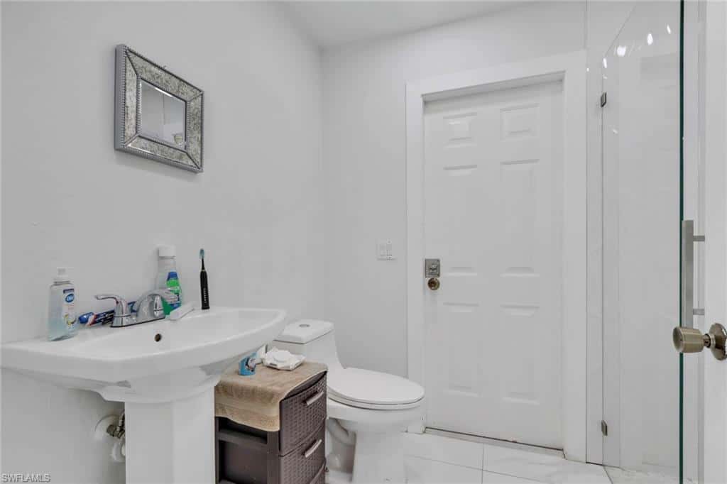 521 31st St, Naples, photo 33