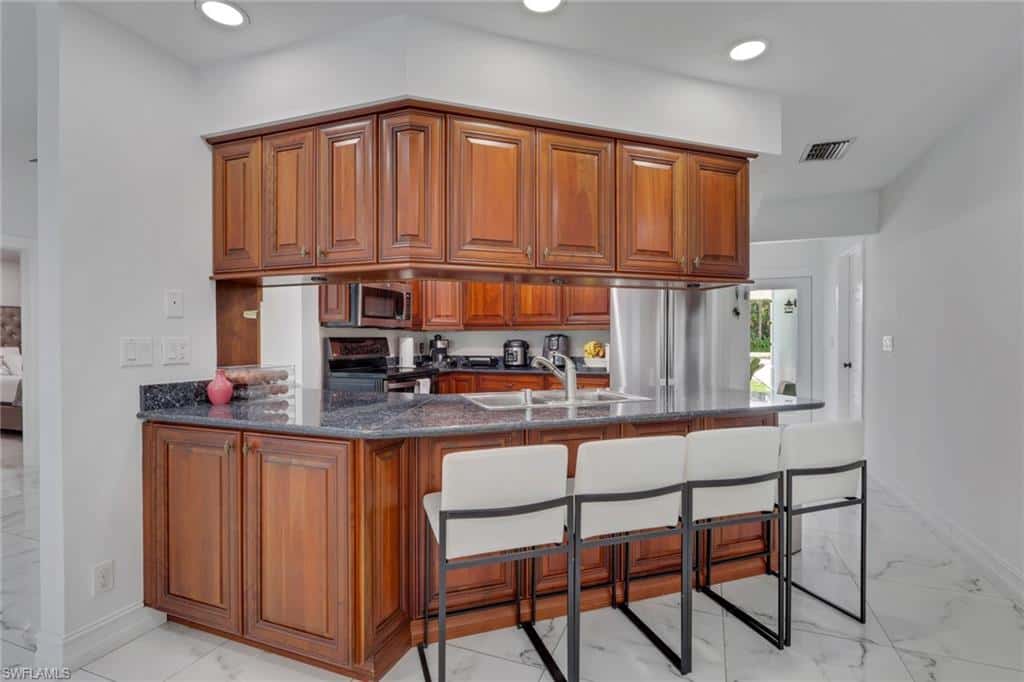 521 31st St, Naples, photo 11