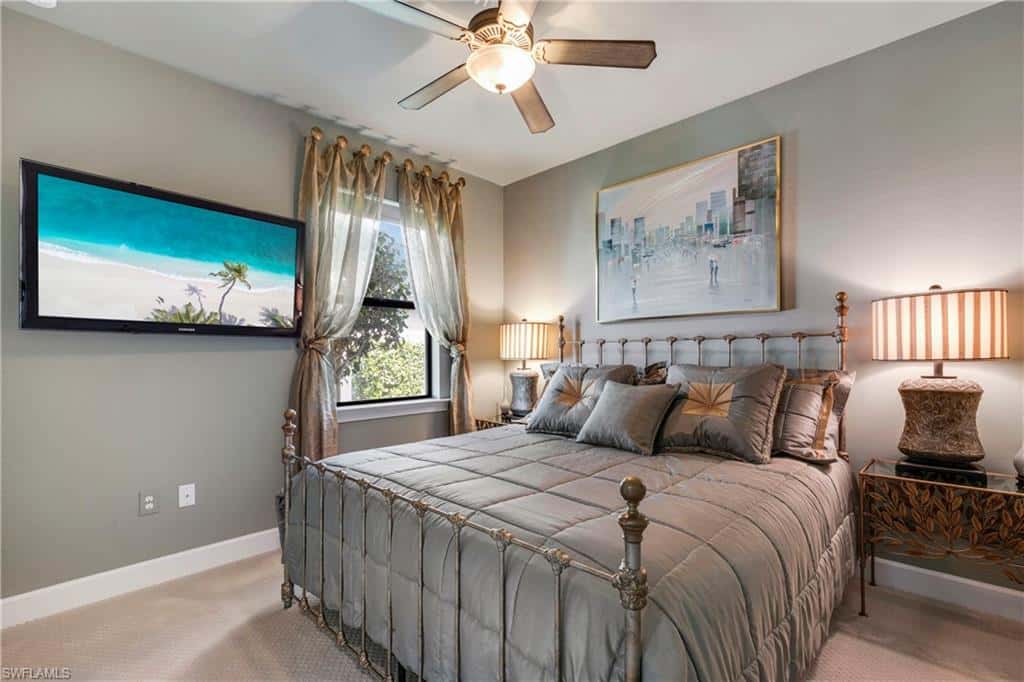 7478 Winding Cypress Dr, Naples, photo 24