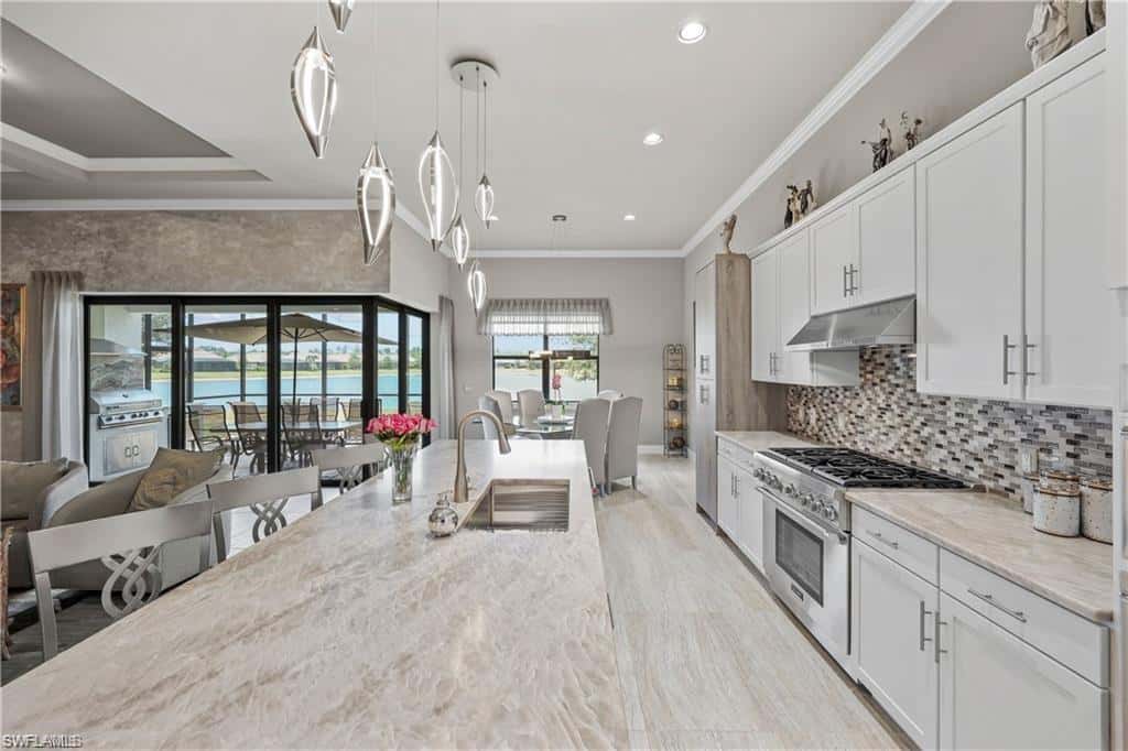 7478 Winding Cypress Dr, Naples, photo 14