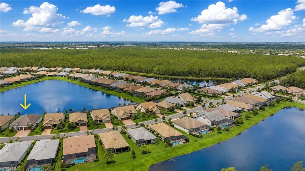 7478 Winding Cypress Dr, Naples, photo 37